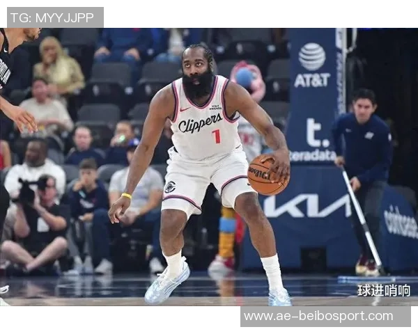 快船遭遇五连败小卡哈登领衔先发阵容挑战老鹰