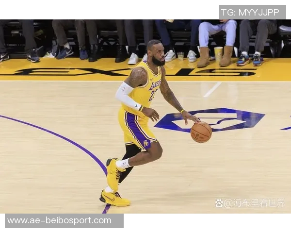 湖人与转播商签下每年15亿美元合同金额是其他球队的三倍